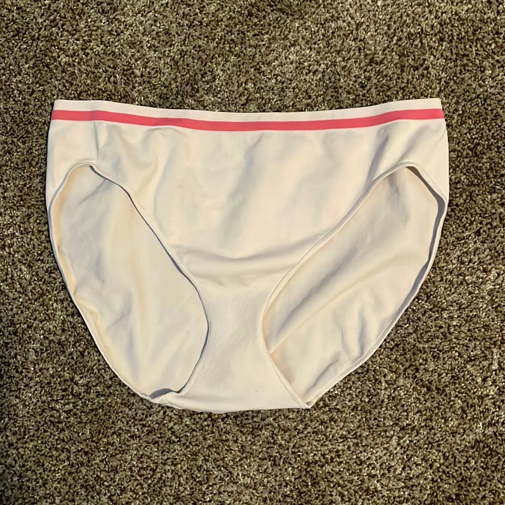 🌺3 for $8🌺 Beige w/pink stripe panty, A&I, size 9
